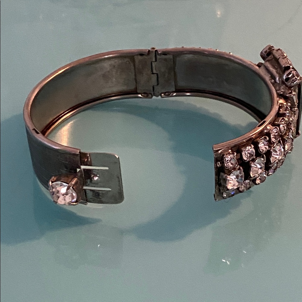 Vintage Statement Bracelet - Picture 8 of 13